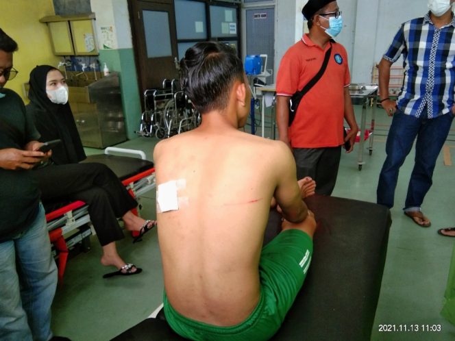 
 Insiden Pra Pora Cabor Sepak Bola di Stadion Langsa Berujung Penikaman
