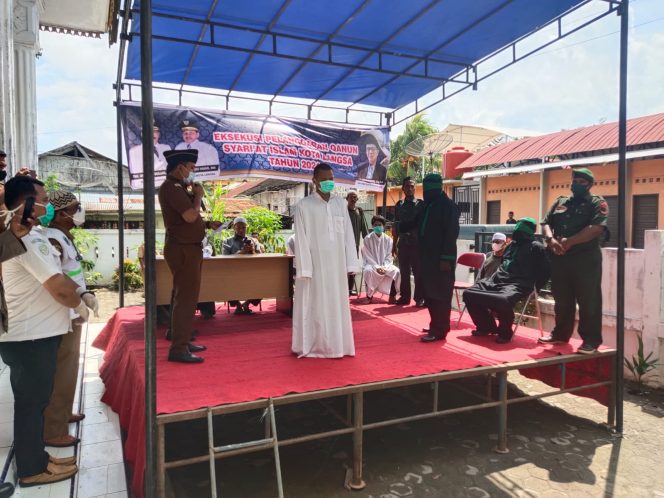 
 Berikhtilat, Youtuber MJ Dipecut