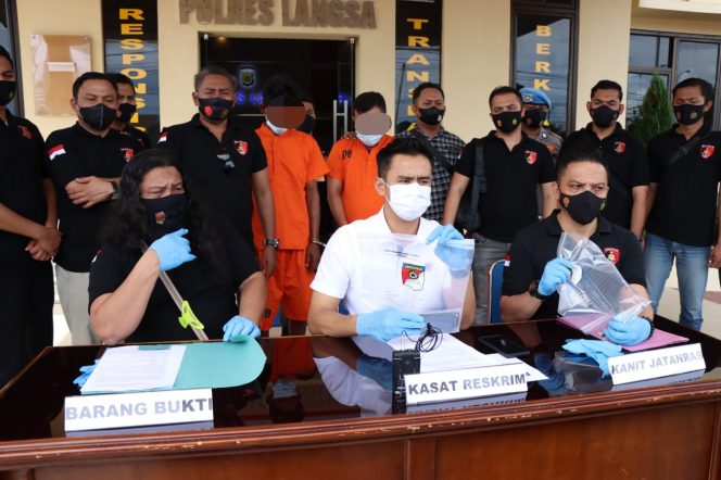 
 Dua Residivis Curanmor Digelandang ke Polres Langsa, 20 Sepmor Diamankan