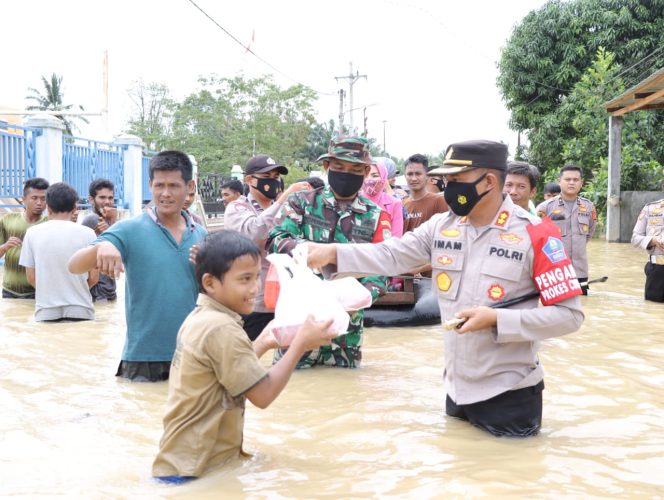 
 Kapolres Aceh Tamiang Minta Pedagang tak Naikkan Harga Sembako