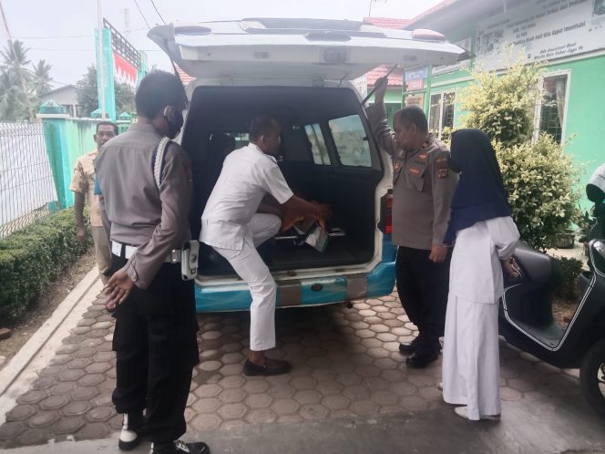 
 Kelelahan, Pekerja Muat Pasir Meninggal di Lokasi Kerja