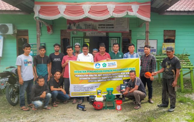 
 Tim PKM Unsam Latih Strategi Pemasaran kepada Petani Kopi di Pedalaman Aceh Timur