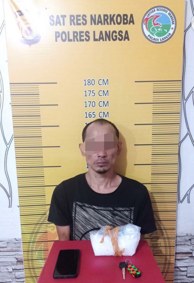 
 Simpan Sabu 506 Gram di Jok Sepmor, Seorang Pria Digelandang ke Polres Langsa