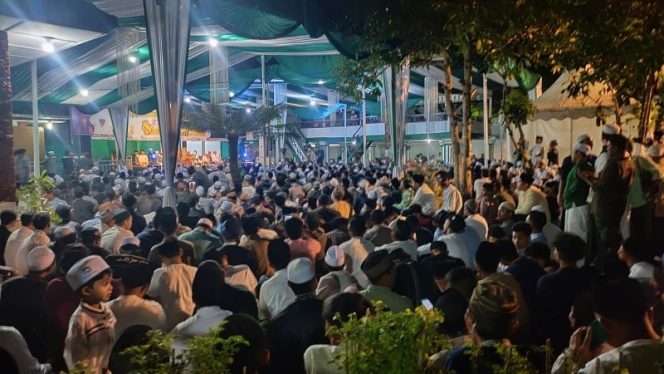 
 Ribuan Warga Aceh Ramaikan Tabligh Akbar Habib Bahar Bin Smith