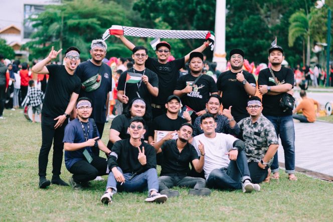
 Tawarkan Jasa Fotography, Sejumlah Komunitas di Langsa Galang Donasi untuk Palestina