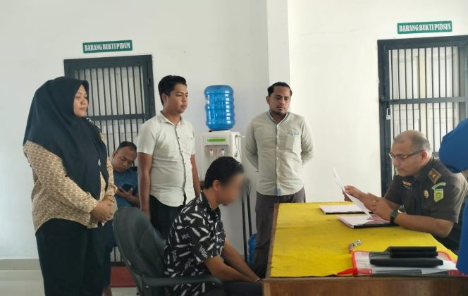 
 Kasus Rudapaksa Oknum Pimpinan Dayah di Kota Langsa Dilimpahkan ke Jaksa