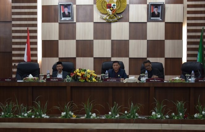 
 Pemko Langsa Sampaikan LKPJ 2023 pada Paripurna DPRK