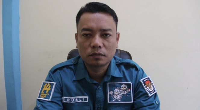 
 Ketua Divisi Teknis Penyelenggaraan Komisi Independen Pemilihan Kabupaten Aceh Tamiang, Rusli.