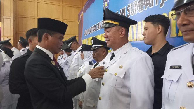 
 Pj Wali Kota Langsa Lantik 38 Pj Geuchik