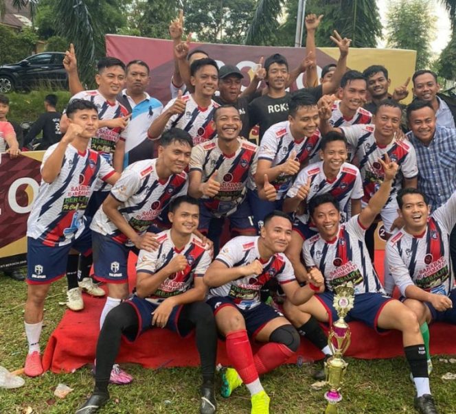 
 Pemuda Seulalah dan Seulalah Baru Sukses Gelar Turnamen Bola Antar Dusun ke II