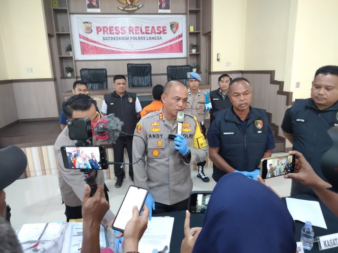 
 Polres Langsa Tetapkan Dua Tersangka Kasus Korupsi PJU, Satu Diantaranya Mantan Kadis