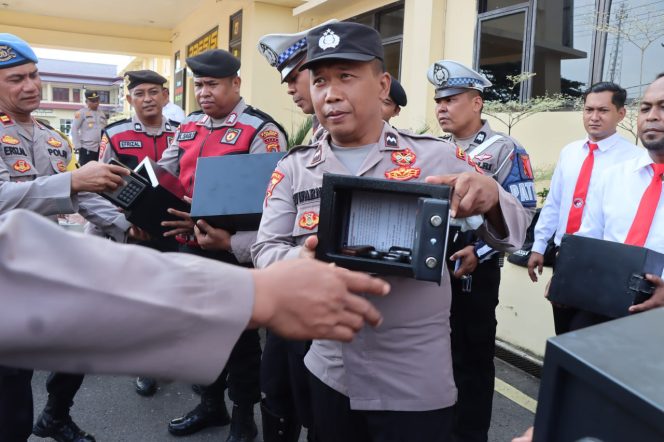 
 Tindak Lanjut Arahan Kapolda Aceh, Kapolres Langsa: Penggunaan Senpi Harus Sesuai Prosedur