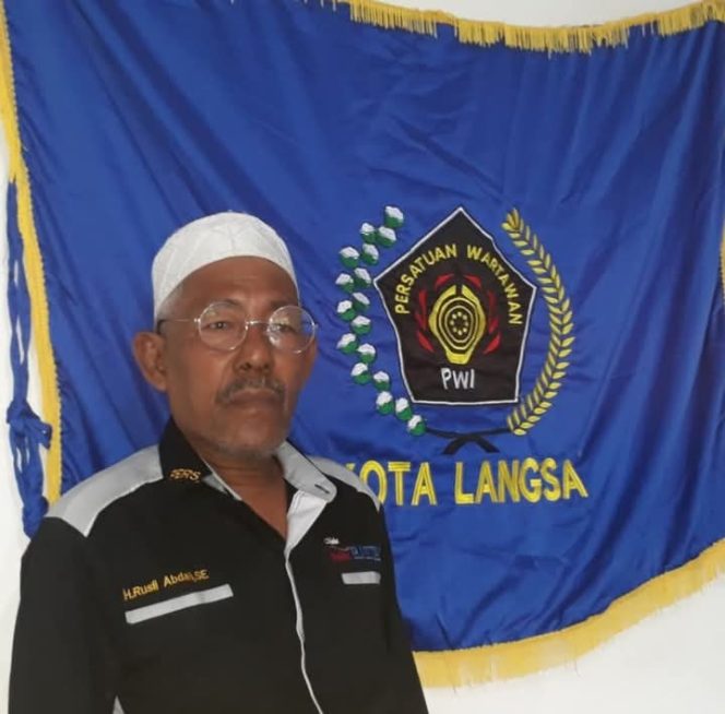 
 Pemred Media Haba Rakyat H. Rusli Abdah Meninggal Dunia