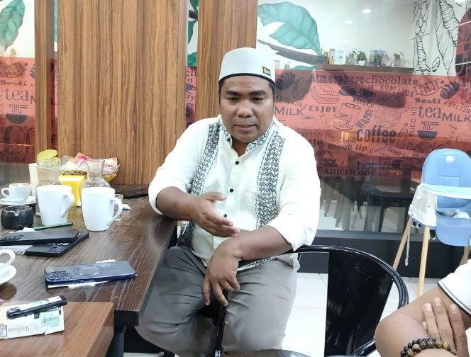 
 Akademisi Kota Langsa Dr Amiruddin Yahya Azzawy (Dr Emi).