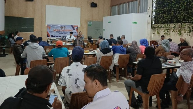 
 Imigrasi Langsa Ngopi Bareng Insan Pers