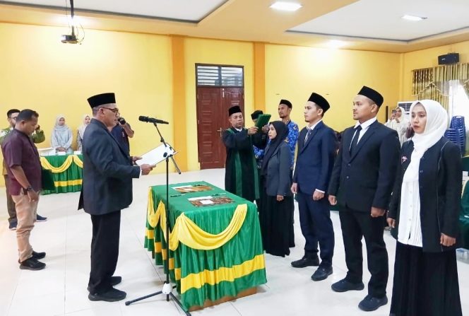 
 Empat Pejabat Pelaksana dan Dua PPPK Paruh Waktu IAIN Langsa Dilantik