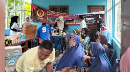 Layanan kesehatan untuk masyarakat.