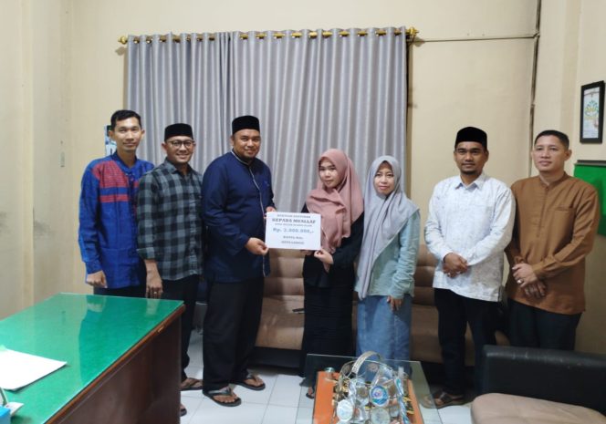 
 Mualaf di Kota Langsa Terima Zakat dari Baitul Mal