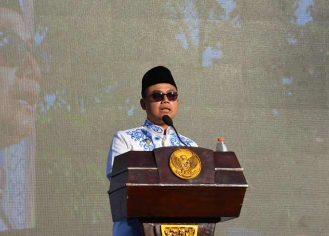 
 Sambutan Wali Kota Langsa Jeffry Sentana sebelum pelaksanaan sholat Idul Fitri di Lapangan Merdeka. Sabtu, (21/03/2026).
