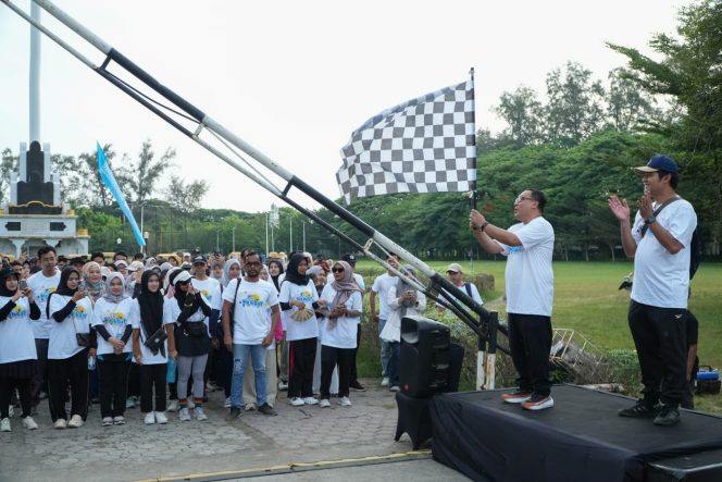 
 FunWalkQaf Meriahkan Puncak Acara Road to Fesyar BI Aceh 2026