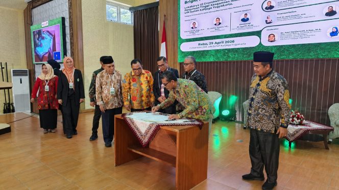 
 Rektor IAIN Langsa Tegaskan Komitmen Lingkungan dalam Forum UI GreenMetric 2026 di Yogyakarta
