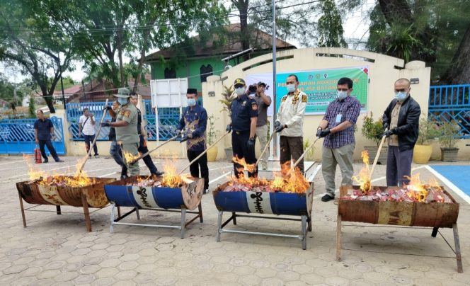 
 Bea Cukai Langsa Musnahkan Rokok Ilegal Senilai Rp 1,29 Miliar