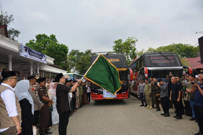 
 Wali Kota Langsa Lepas Keberangkatan 198 Jamaah Calon Haji