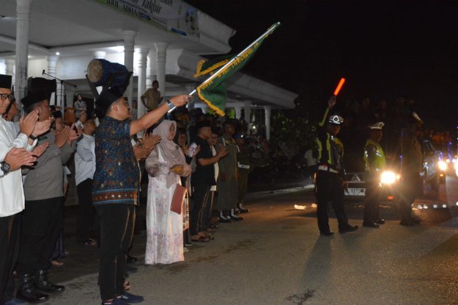 
 Wali Kota Langsa Lepas Pawai Takbir Idul Adha 1447 H