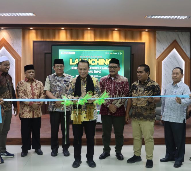 
 Dirjen Pendis Kemenag RI, Prof. Dr. Phil. Sahiron, MA launching Prodi RPL IAIN Langsa.