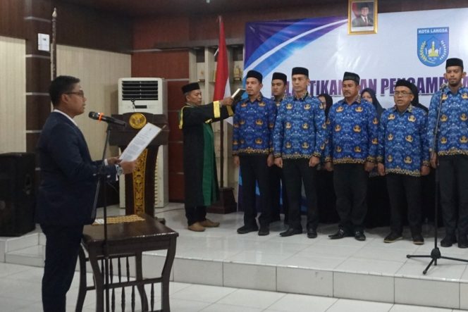 
 Rombak Kabinet, Wali Kota Langsa Lantik 16 Pejabat Administrator