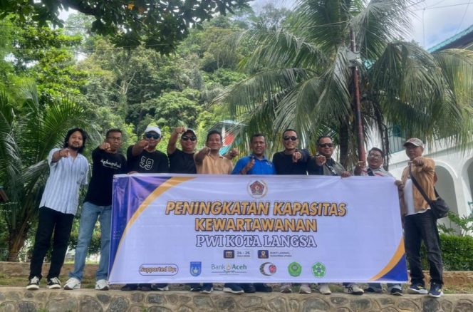 
 Sesi Akhir Pelatihan PWI Kota Langsa Sajikan Matrikulasi UKW